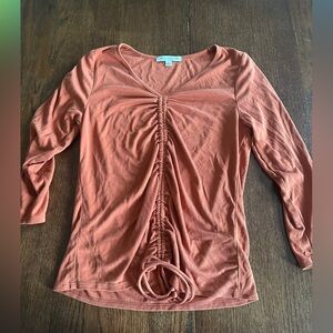 Women’s top Green envelope size XS